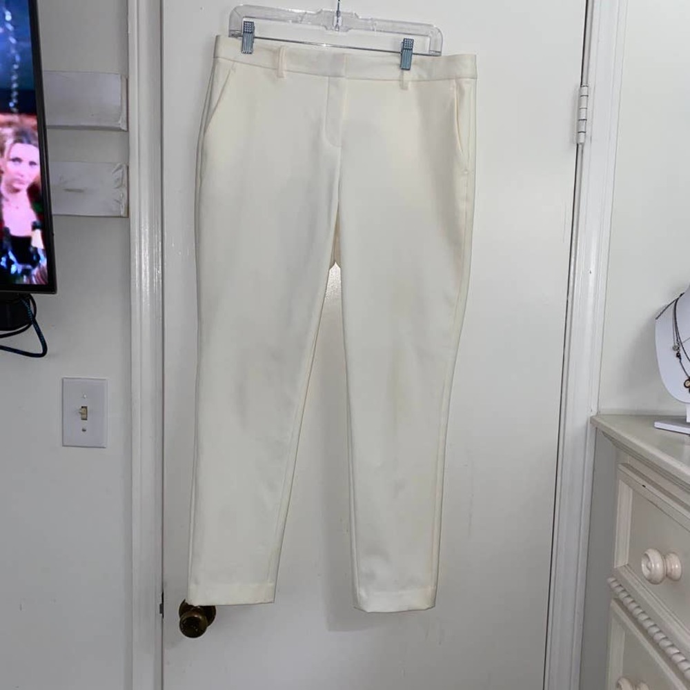 White Theory Skinny Leg Pants Size 10